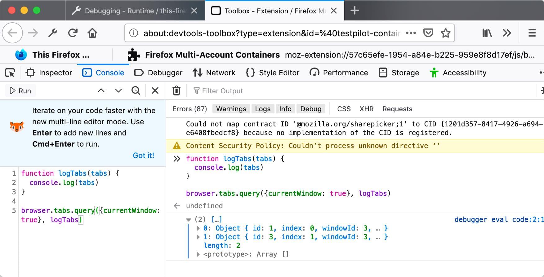 Illustration eines Schnipsels von Web-Erweiterungs-Code, das von der Konsole in der Toolbox ausgeführt wird